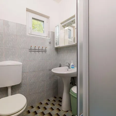 Idyllisches Studio-apartment Mit Meerblick, Privatparkplatz, Klima, Wifi 公寓