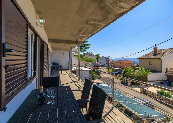 דירה Idyllisches Studio-apartment Mit Meerblick, Privatparkplatz, Klima, Wifi קריקווניצה