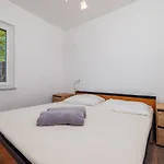 Idyllisches Studio-apartment Mit Meerblick, Privatparkplatz, Klima, Wifi Apartmán *