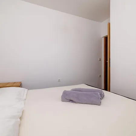 Lejlighed Idyllisches Studio-apartment Mit Meerblick, Privatparkplatz, Klima, Wifi